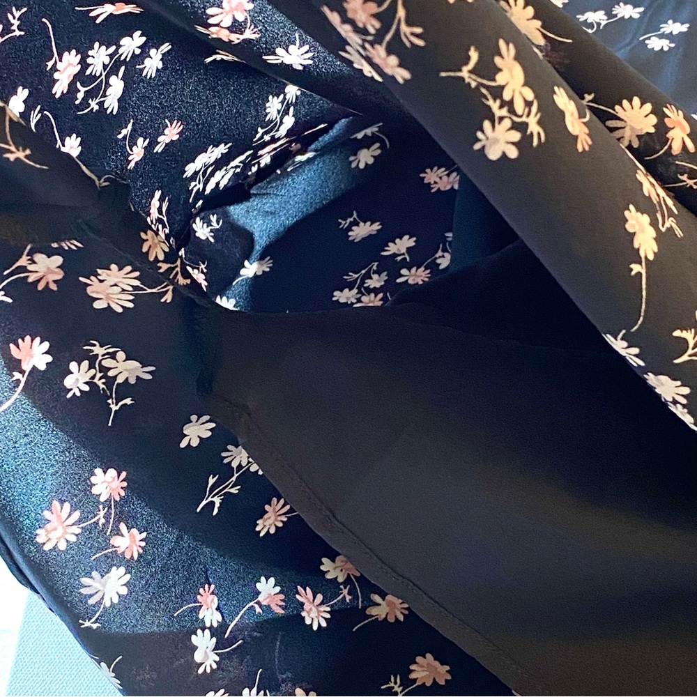 NWT Ann Taylor Black Floral Long Sleeve Boho Dress, Size 14T - Picture 6 of 9